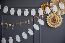 Load image into Gallery viewer, Spellbound Garland
